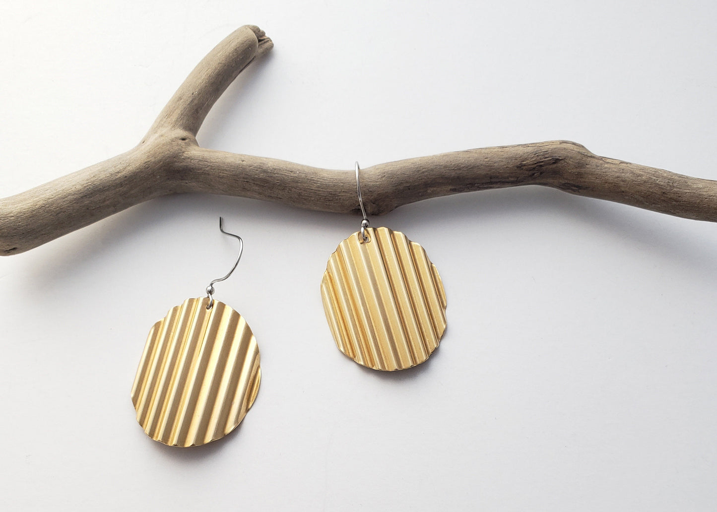 Wavy Chips Earrings